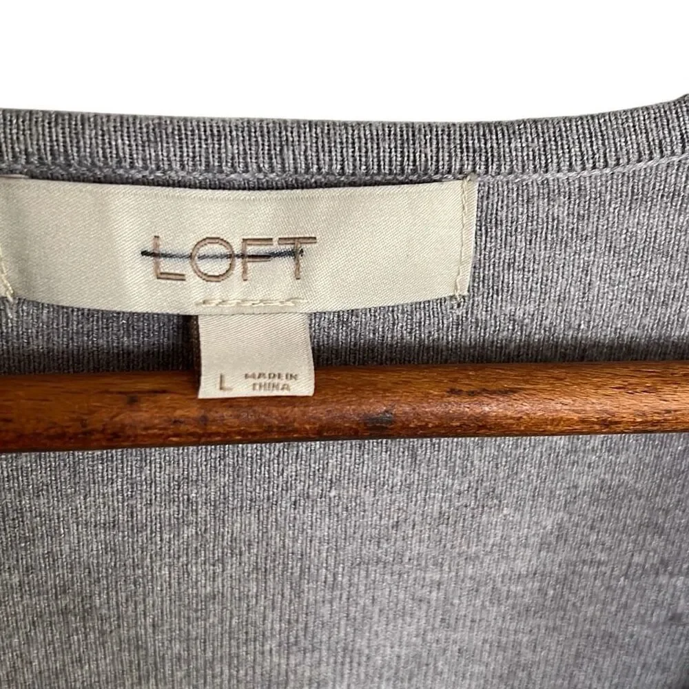 Loft‎ Stripe V-Neck Long Sleeve Knit Pullover Sweater Gray Red Size Large
